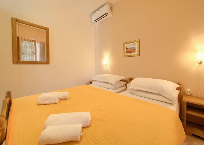 Apartments Loncar