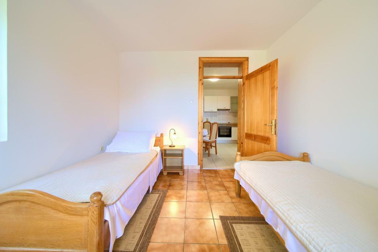 Apartment Loncar