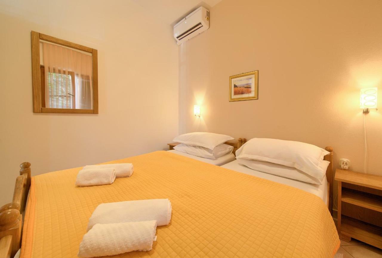 Loncar Apartment